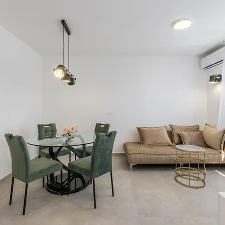 Nika Apartament